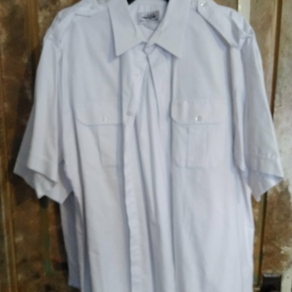 3 crew outfitters shirts